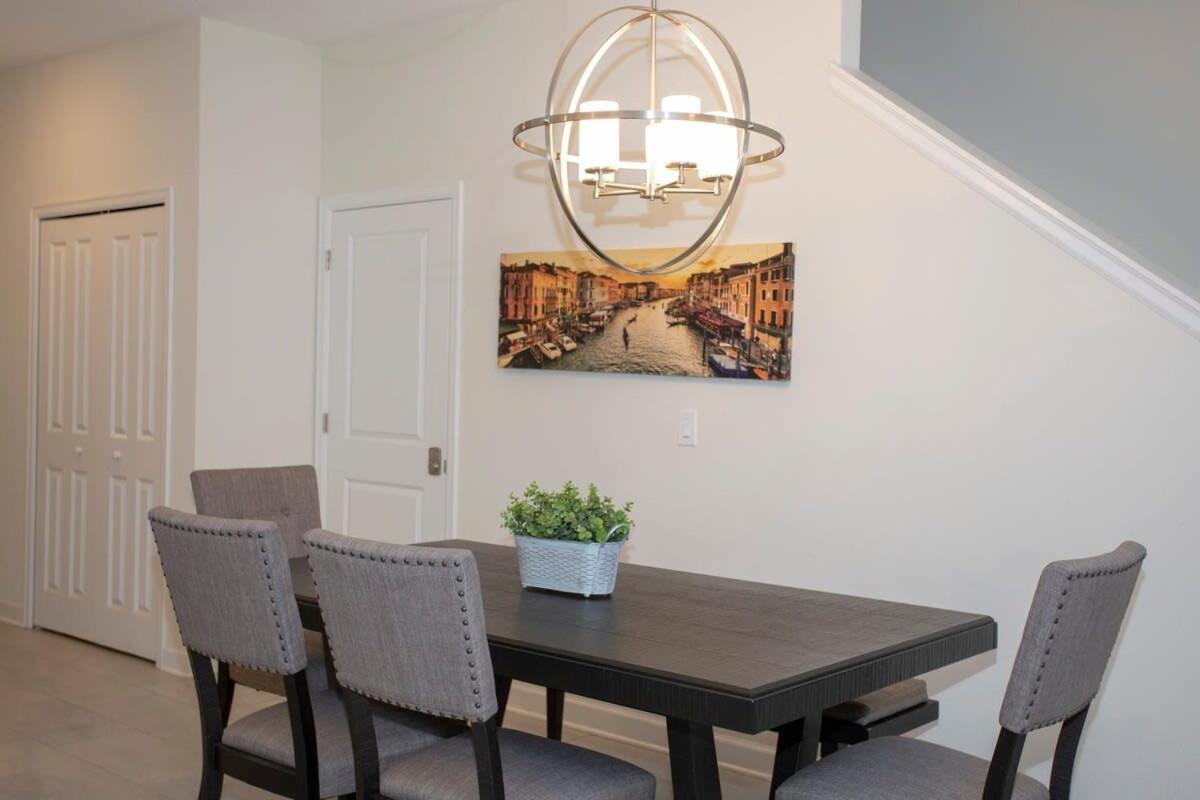 Stunning 5 Bd Home W/ Pool Close To Disney 4822 キシミー エクステリア 写真